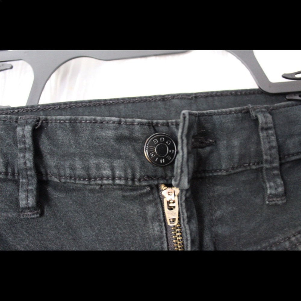 ⏳BDG HIGH RISE ⏳ - Picture 2 of 4